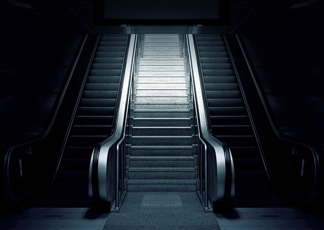 escalator-769790_640
